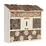 ESTEXO Insektenhotel Insektenhaus Nistkasten Brutkasten Insekten Hotel Holz Bienen Unterschlupf Schmetterling (29,5x28,5x10 cm)